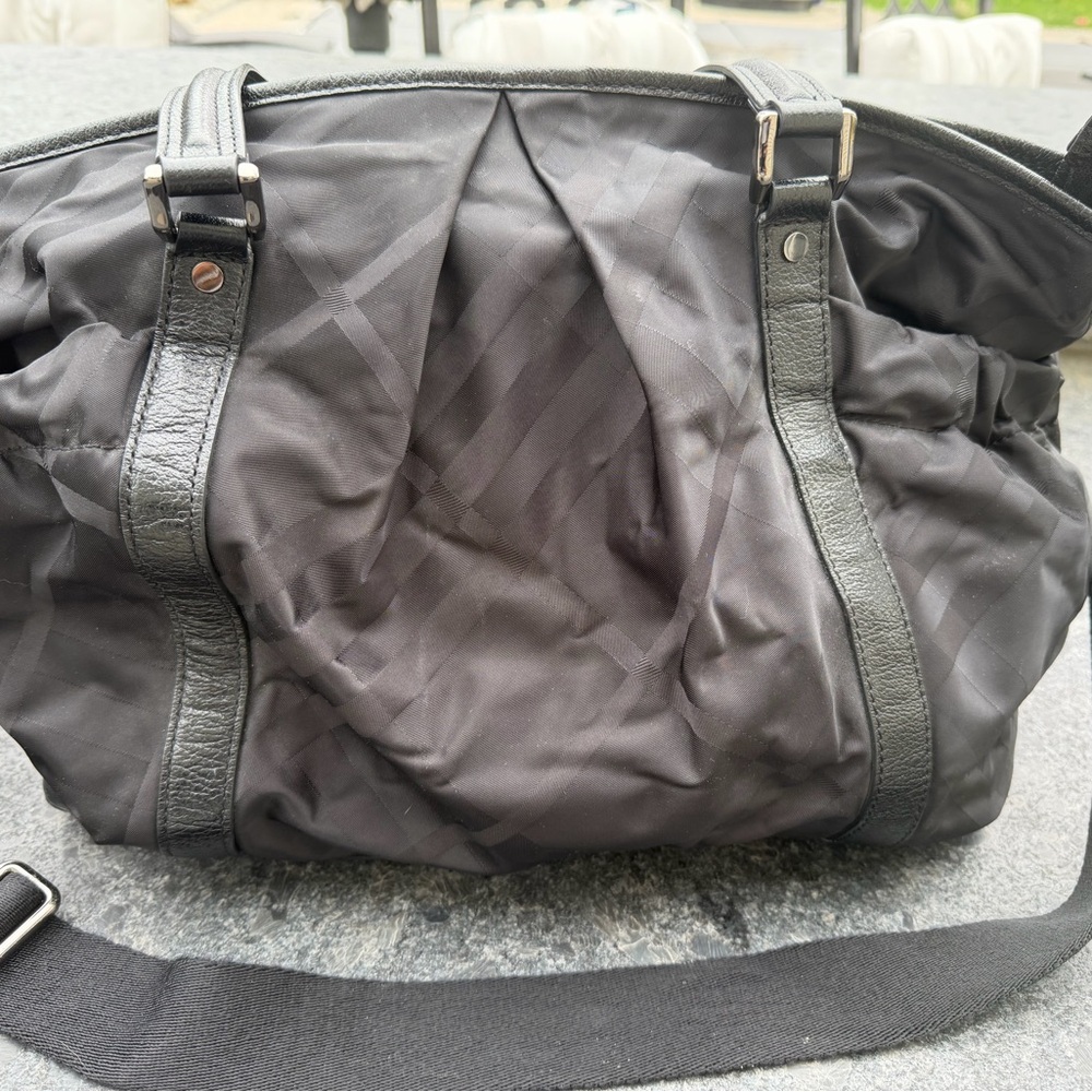 Burberry Nylon & Leather Trim Diaper Bag - Pad/Duster - Excellent Condition - Picture 2 of 12